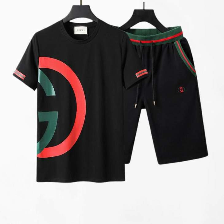 Picture of Gucci Shirt Pant Suits _SKUGucciM-3XL26on4321781